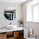 Palazzo Castrone, Luxury *