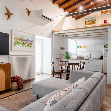 Palazzo Castrone, Luxury Lejlighed *